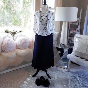 EUC Max Jeans New York City graphic white long sleeve blouse, S